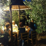 La Kostas Taverna Exterior