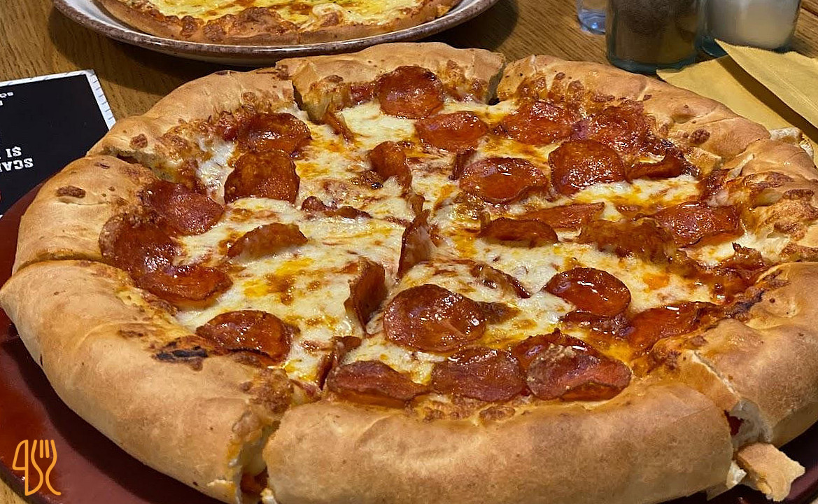 Pizza Hut București Parklake Mâncare