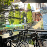 Izvorul Cu Pastravi Exterior
