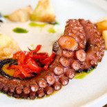 Bistro Guxt Mâncare
