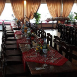 Parastase Ghencea În interior