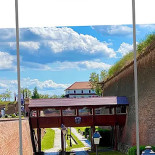 Pub 13 Exterior