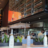 La Toka Pub Exterior