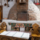 La Dobrun În interior