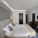 Terasa Marinescu În interior