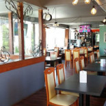 Darius Pizza În interior