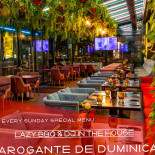 Arogant Lounge Dentro