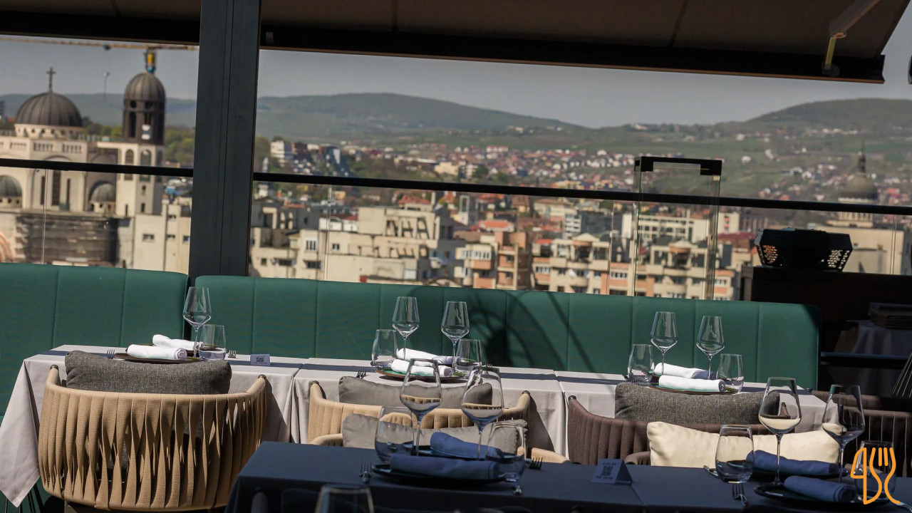C'est La Vie Rooftop În interior