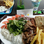 La Makis Gyros Mâncare