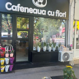 Cafeneaua Cu Flori Exterior