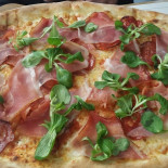 Stadio Cu Atrium Food