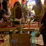 Dracula Medieval Feast Dentro