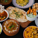 Indivan Food Truck Mâncare