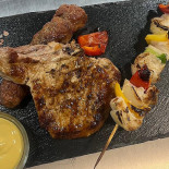 Red Grill Gratar Pe Carbuni Mâncare