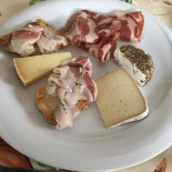 La Collina Pizzerie Mâncare