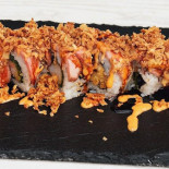 Baiatu' Cu Sushi Poke Mâncare