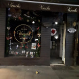 Venchi Exterior