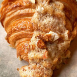 Limerence Croissants (magheru/simu6, Bucharest) Mâncare