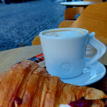 Limerence Croissants (magheru/simu6, Bucharest) Băutură