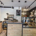 Cana Floreasca Dentro