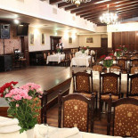 Perla În interior