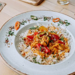 Fayn Urban Eatery Mâncare