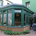 Milktea Romania Exterior