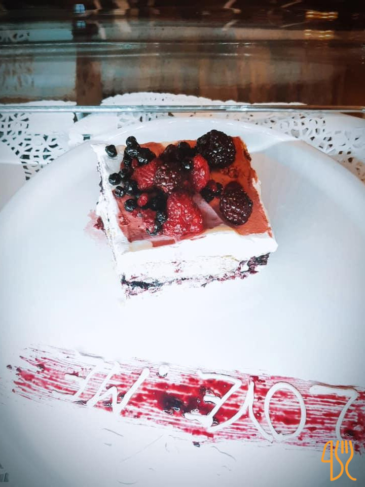 Midnight Trattoria Meniu