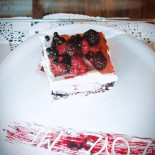 Midnight Trattoria Meniu