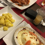 Mountain Saloon Nourriture