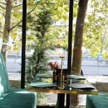 Exotique Lounge Exterior