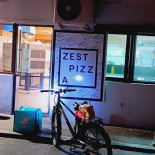 Zest Pizza Unirii În interior