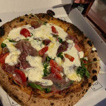 Zest Pizza Unirii Mâncare