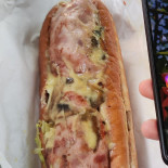 Bomber Sub Sandwich Mâncare