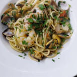 Il Tagliere Aperitivo Panini Pizza Mâncare
