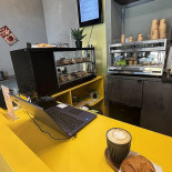 Tara Coffee Shop În interior
