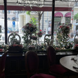 Cofetarie Cafenea Casa Capsa Exterior