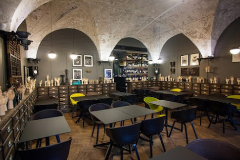 Cabinet de Vin & Cocotte Meniu
