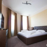 Hanul Parângul À l'intérieur