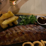 Les Bourgeois Dentro