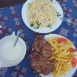 Alexdor Cincis Nourriture