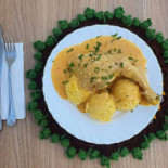 Weekend Bistro Cafe Terasa Nourriture