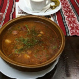 Casa Taraneasca Comida