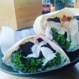 Burgheria Tomis 107 Nourriture