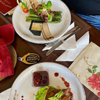 Hunter Castle Comida