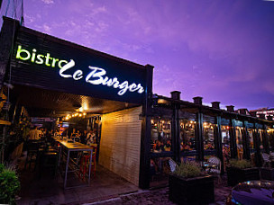Bistro Le Club În interior