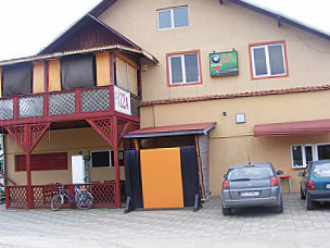 Club Trafic Restaurant Exterior