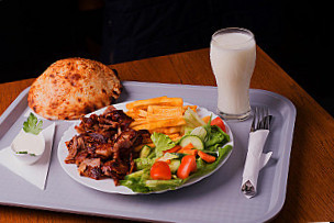 Atlantik Doner În interior