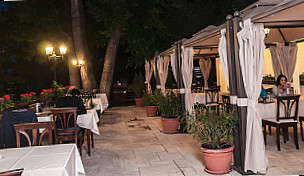 Restaurant Voievodal Baneasa În interior