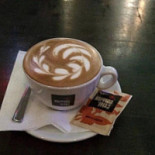 Ce? Cocktail Bar Nourriture